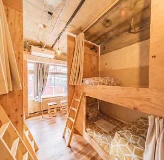 Atami House | ArtBar & GuestHouse ennova