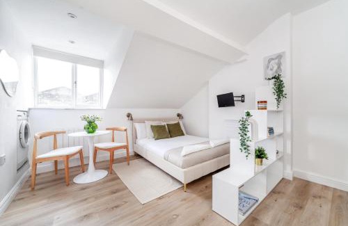 Brownswood Apartment | Arte Stays Serviced Apartments Premium Studios, Finsbury Park