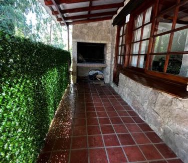 Bosque Peralta Ramos Ski Chalet | Artech Cabaña II