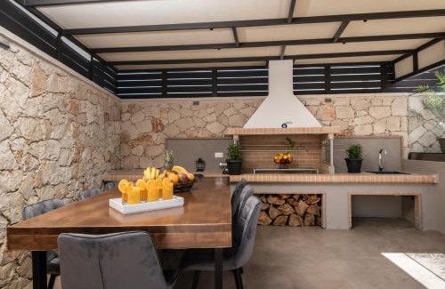 Porto Koukla Villa | Artemis Villa