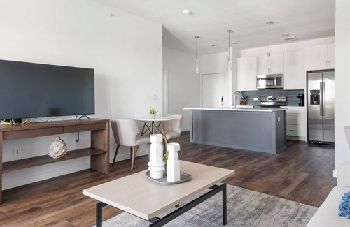 Austin Apartment | Artesian 1BD 17 - One Bedroom Apartment, Sleeps 2