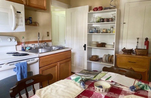 Montpelier Apartment | Artful Lodging & Retreats Civil War Infirmary 2nd Fl'r 3 Bdrm Apt Montpelier VT