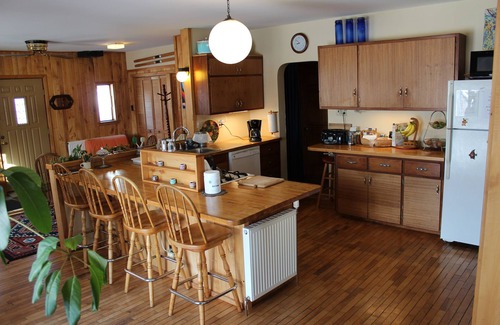Amherst House | Artha Bed and Breakfast