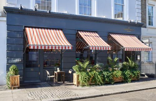 Warwick Hotel | Artist Residence London