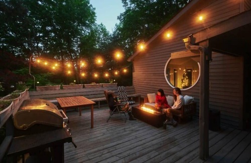 Pine Bush Cabin | Artist's Edge: Woodland Escape near Minnewaska!