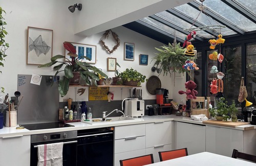 Palais de justice House | Artist's house in the heart of Marseille, Vauban district