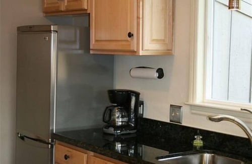 Templeton Cottage | Artist Vineyard Cottage - coastal influence in the heart of Wine Country!