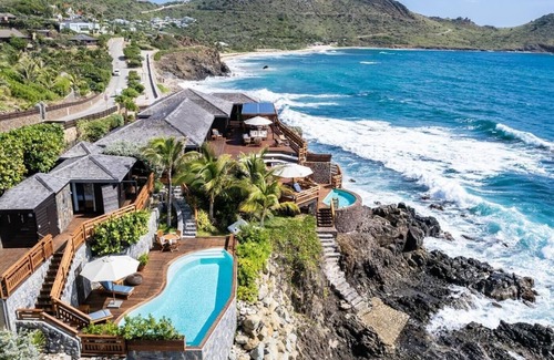 Toiny Villa | Artistic 4 BDRM Villa w a Hammam
