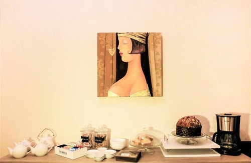 Centro Storico House | Artistic Charming House - Near the Royal Palace of Caserta - Superior Double Room