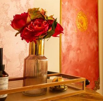 Barsanesti Apartment | Artistic