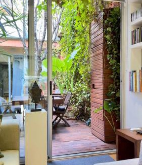 Sants Apartment | ArtlifeBCN Urban Oasis Apartment