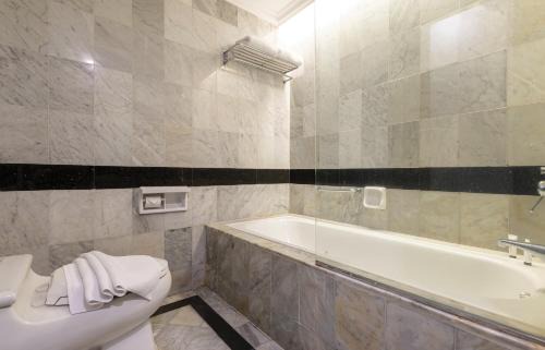 Pasteur Hotel | ARTOTEL Suites Aquila - Bandung