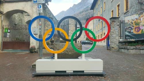 Santa Caterina Valfurva Apartment | Ary Holiday Home Ski , Bike & Walk