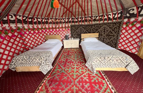 Naryn Cabin | As a Nomad Naryn