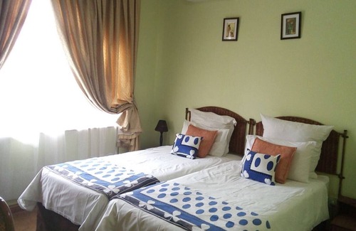 Manzini House | ASANTE GUEST HOUSE #8