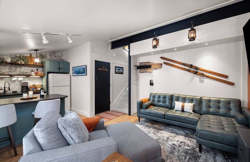 Bear Valley Condo | Ascend Remodeled Condo, Walk to Music Festival, Pool, Private Bear Lake, Alpine