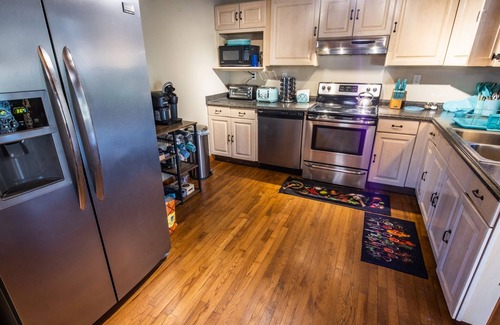 Mount Nebo Cabin | Ascension Cabin - huge yard, hot tub, above stream