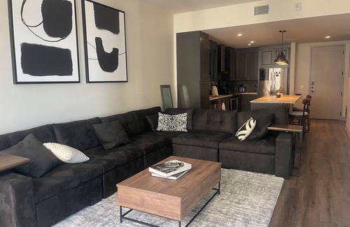 Dallas Design District Apartment | Ascent Victory Park Apartments Unit 1908