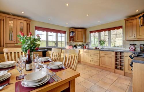 Braunton House | Ash Barn Braunton