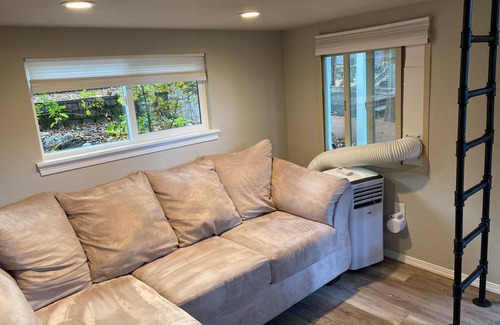 Independence House | Ash Creek Tiny Home.