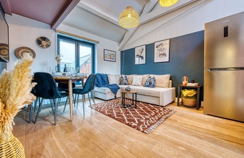 Cirencester Apartment | Ashcroft Loft - town centre apartment