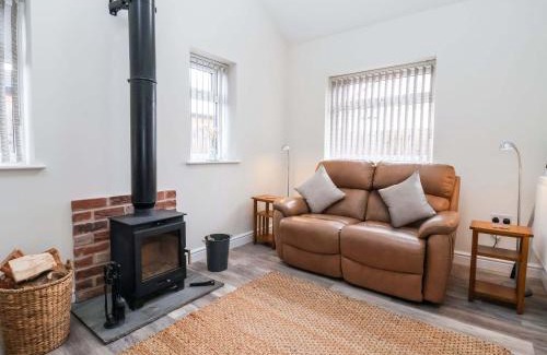 Ottringham House | Ashtree Cottage