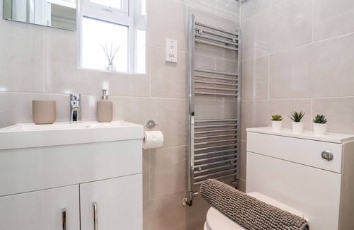 Winestead Cottage | ASHTREE COTTAGE, pet friendly, country holiday cottage in Ottringham