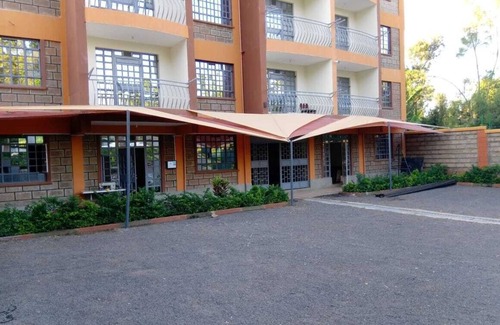 Meru Apartment | Ashville homes and restaurant
