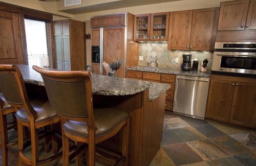 West End House | Aspen - 2 Bedroom 3 Bathroom - Innsbruck Aspen