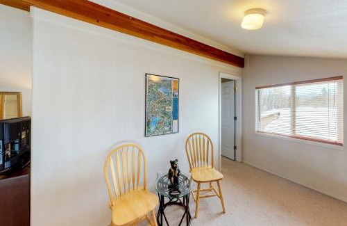 McCall Apartment | Aspen Village Condo #32