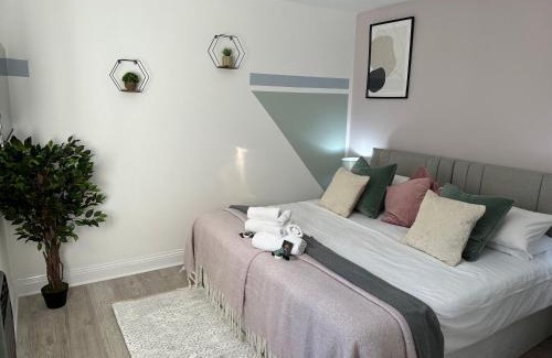 Bournemouth Apartment | ASPIRE HOLIDAY HOMES