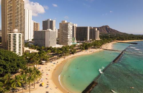 Waikiki Hotel | Aston Waikiki Circle Hotel