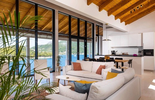 Stikovica Villa | Astoundingly Beautiful Croatian Villa | 4 Bedrooms | Private Pool & Stunning.