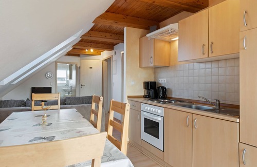 Gross Schwansee Apartment | Attic Apartment with Garden Access