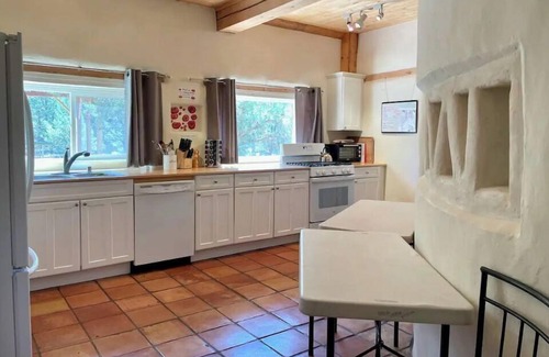 Carson House | At Home in the Enchanted Forest of Carson between Taos & Ojo Caliente!