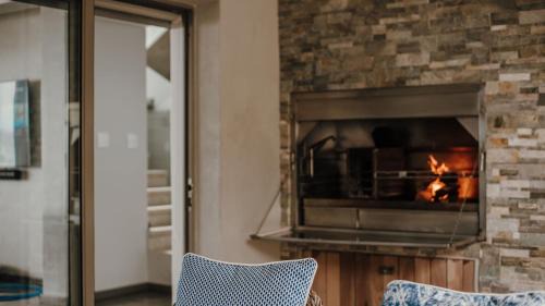 Glentana House | At Last Glentana Beach Manor