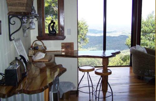 Montville Resort | At Remingtons Private Cottages Montville