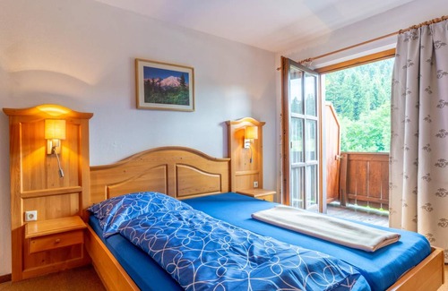 Scheffau am Wilden Kaiser House | 600 m² House ∙ 16 bedrooms ∙ 32 guests