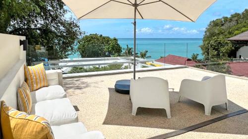 Wichit Apartment | At the Beach Spacious 2-level Design Home for 2-5, Ao Yon Beach Phuket