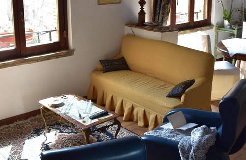 Capena Apartment | AT THE CASTLE OF LEPRIGNANO IMMERSED IN HISTORY ONLY 25 KM FROM ROME
