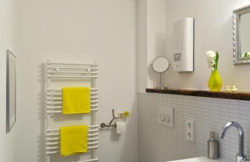 Neustadt-Sued Apartment | aTa & oMo 2
