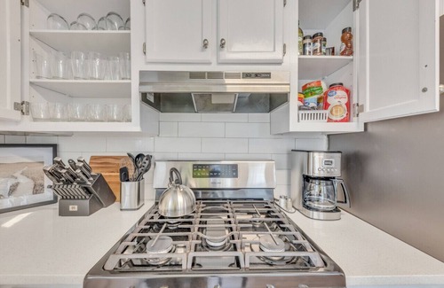 Dallas House | ATH - Dallas dream - Long term stays and pets welcomed - Bwood