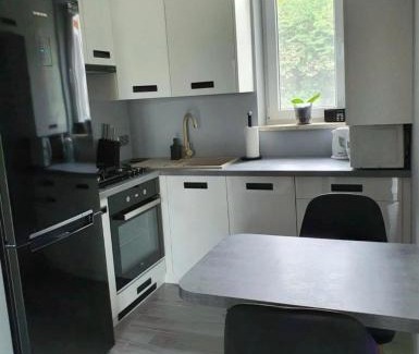 Czchow Apartment | AThome