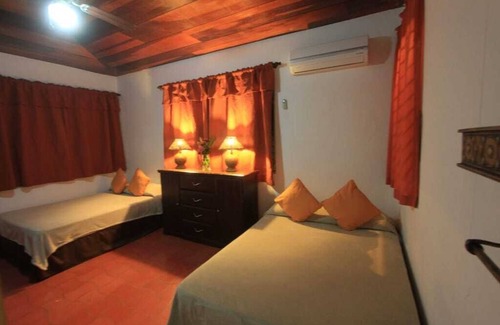 Punta Mango Cabin | Atlakamani Surfing Resort