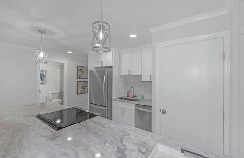 Downtown Atlanta Apartment | Atlanta Downtown Studio Walk to Mercedes Stadium