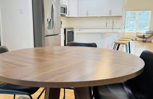 Atlanta House | Atlanta Gem: 3-bedroom 3-bath house in the heart of Atlanta