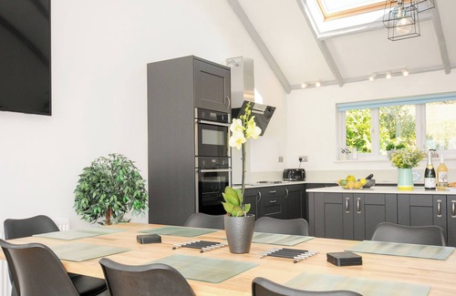 Tintagel Cottage | ATLANTA, pet friendly, character holiday cottage in Tintagel