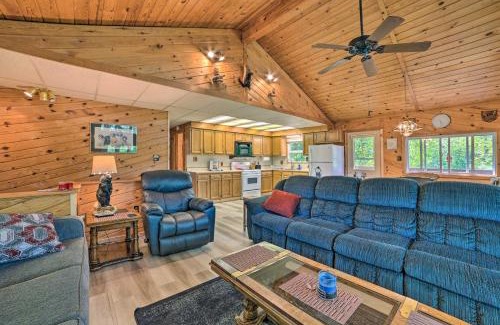 Atlanta House | Atlanta Waterfront Cabin with Dock and Kayaks!