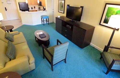Paradise Island Resort | Atlantis Harborside 2 Bedroom Lockoff-Includes 8 Atlantis wristbands
