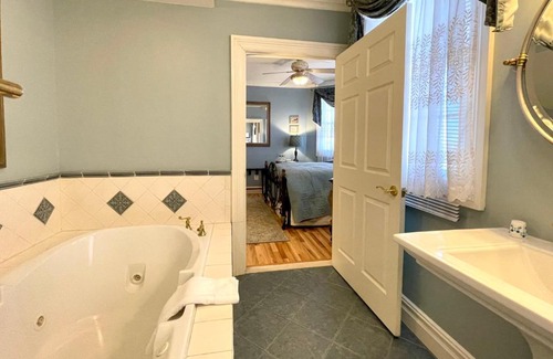 North End Hotel | Atlantis Inn Hotel